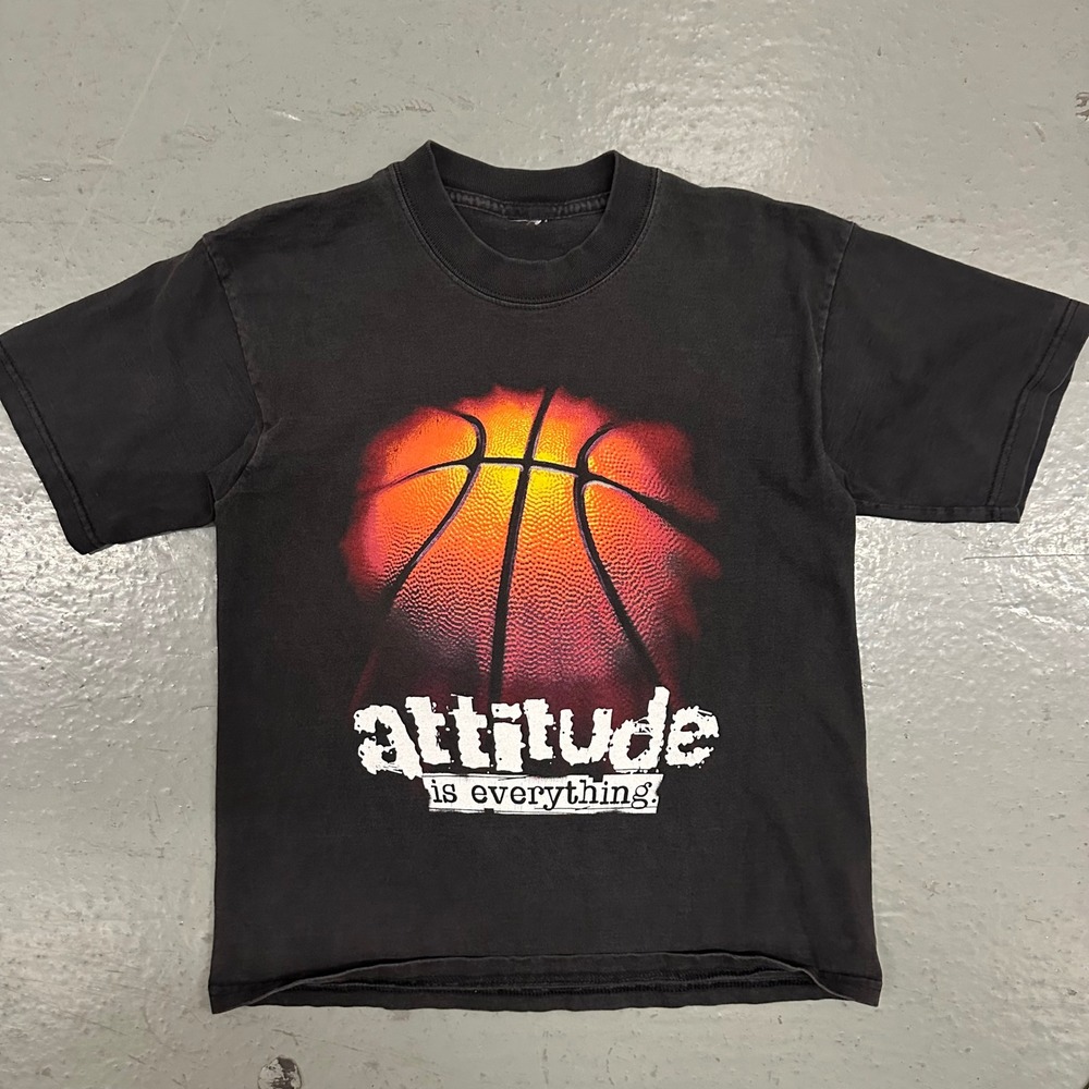 Vintage Unbranded Boys Basketball Graphic T Shirt Size M Black Preowned Faded